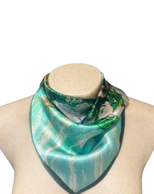 Pañuelo Seda Flor Verde